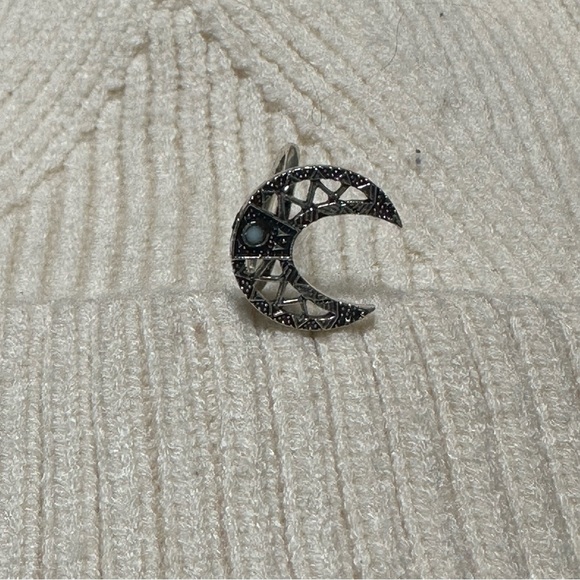 Moon silver ring - Picture 1 of 3